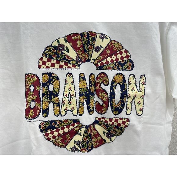 Fruit of the Loom T-Shirt Shirt Size Medium White Tourist Branson Short Sleeve - Picture 3 of 11